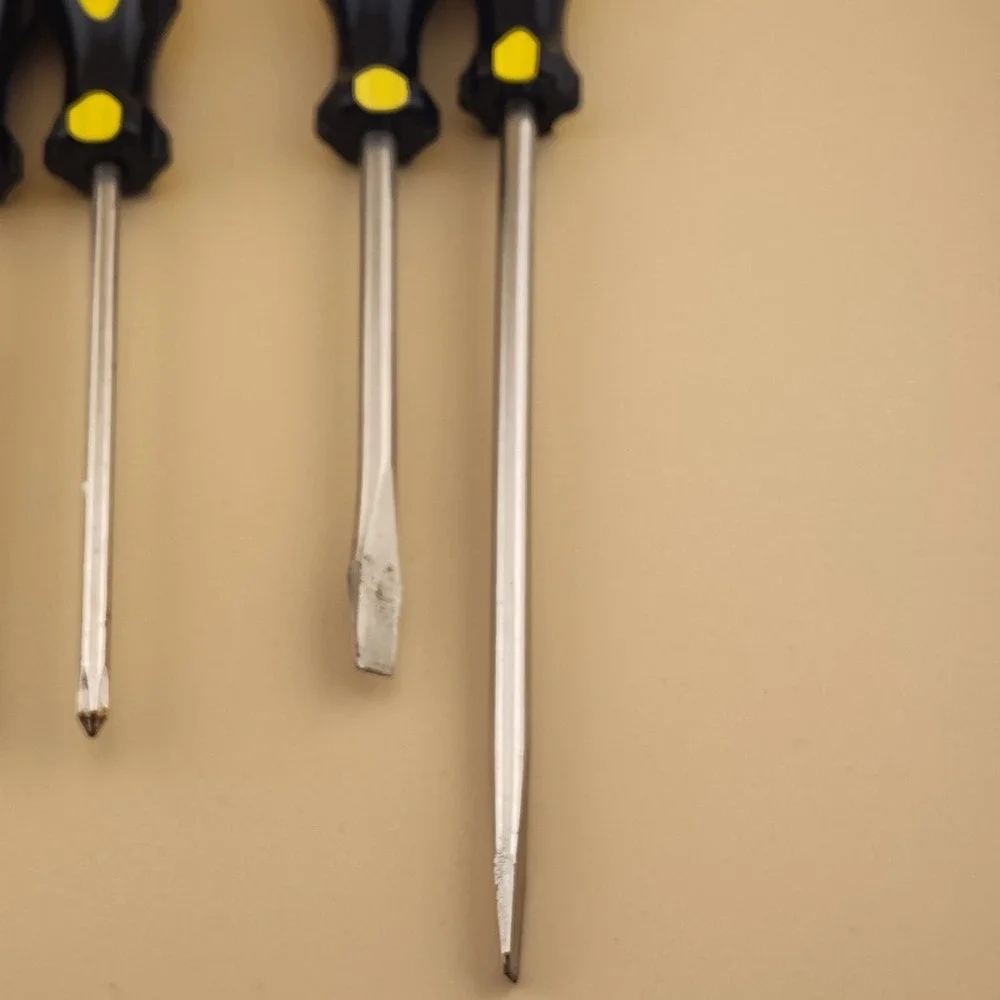 Stanley no brand Made in USA screwdriver lot of 6 flathead phillips yellow black